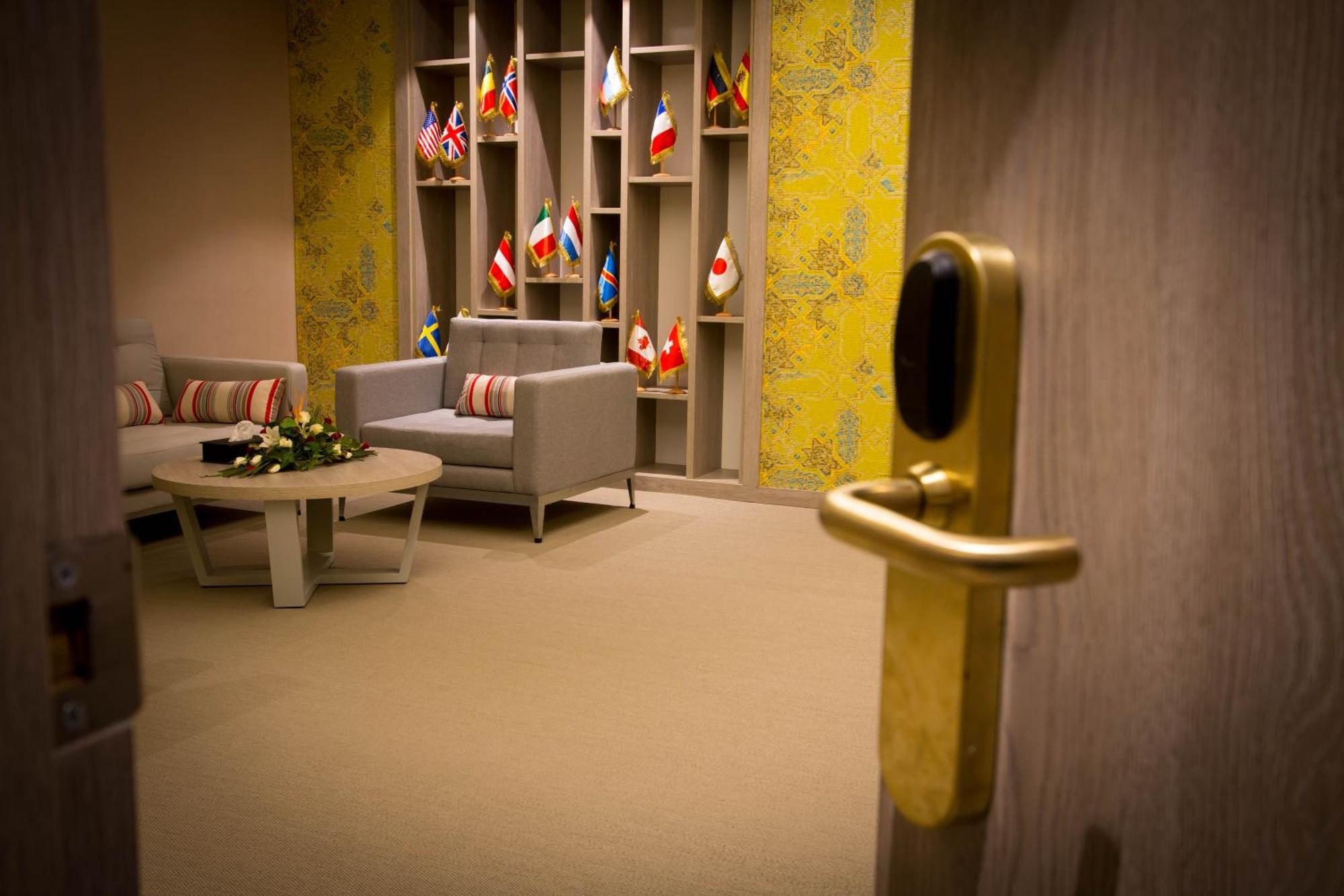Golden Tulip El Mechtel Tunes Exterior foto